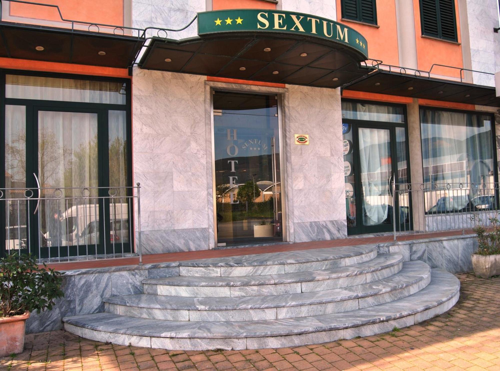 Hotel Sextum Bientina Bagian luar foto