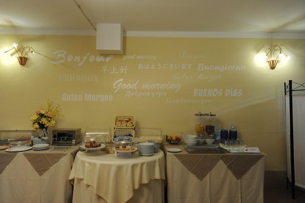 Hotel Sextum Bientina Bagian luar foto