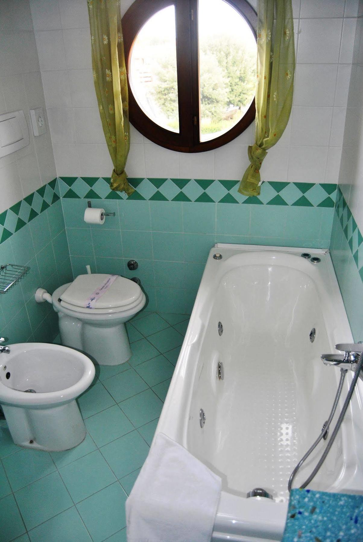 Hotel Sextum Bientina Bagian luar foto