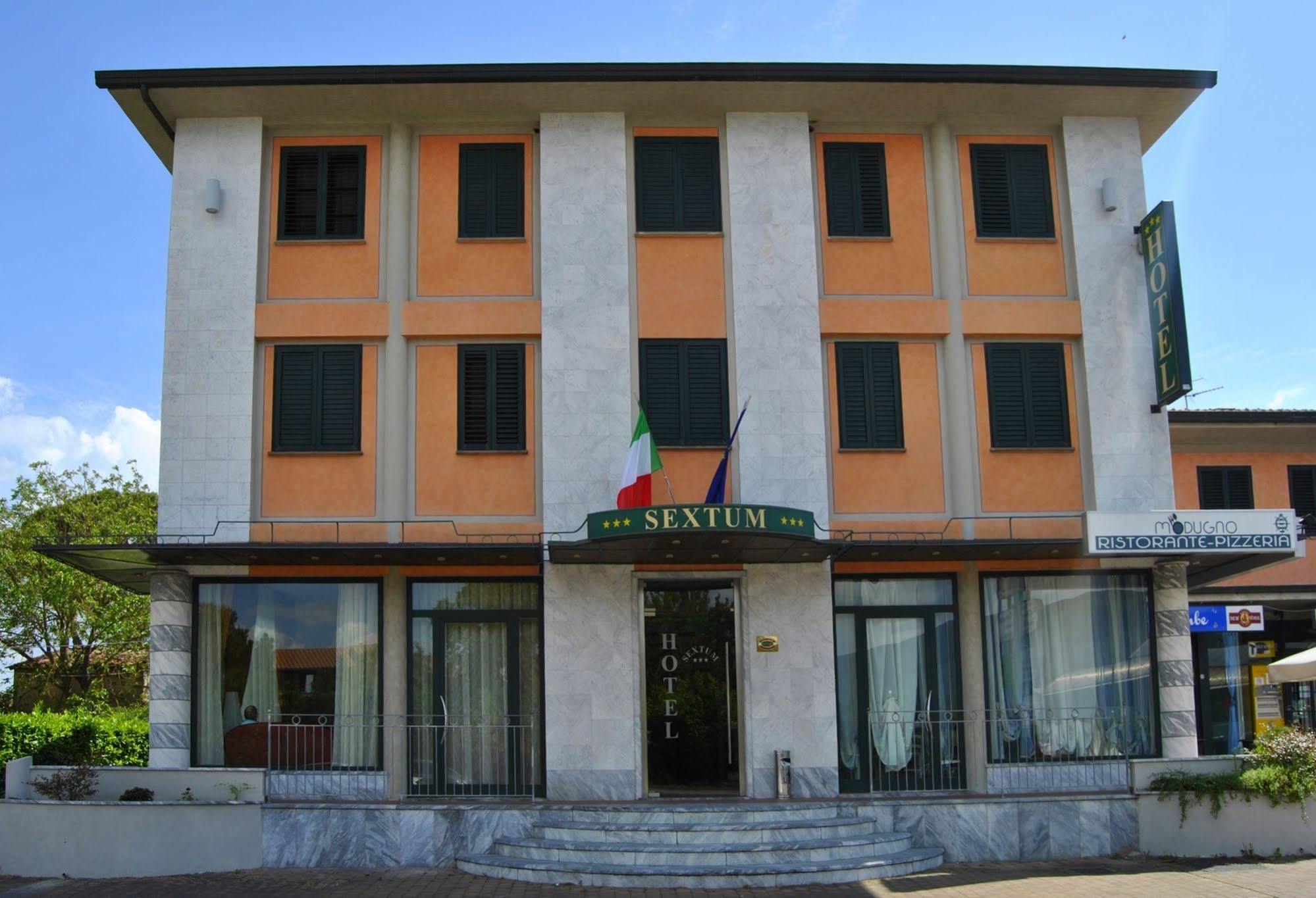 Hotel Sextum Bientina Bagian luar foto